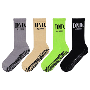 Calcetines deportivos resistentes al desgaste antideslizantes OEM de alta calidad con logotipo personalizado, calcetines de baloncesto de algodón para hombre, sin pedido mínimo - Product Image 5