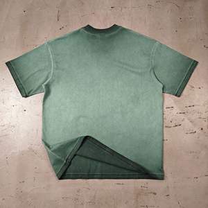 Fabricantes de Ropa en China, Camiseta Personalizada con Efecto Deslavado, Manga Corta, 250 g/m², Ropa Casual para Hombre - Product Image 3
