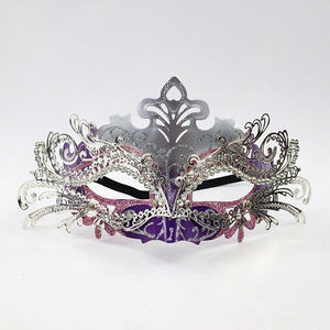 Artículos <span class=keywords><strong>de</strong></span> Fiesta <span class=keywords><strong>de</strong></span> Alta Gama con Diseño <span class=keywords><strong>de</strong></span> Cola <span class=keywords><strong>de</strong></span> Fénix en Hierro Forjado con Incrustaciones <span class=keywords><strong>de</strong></span> Diamantes <span class=keywords><strong>de</strong></span> Imitación - Product Image 1