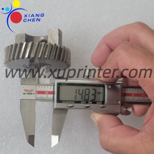 Engrenage hélicoïdal à rouleaux d'eau M2.030.010 fabriqué en Chine pour machine d'impression Heidelberg - Product Image 6