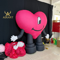 Personnage de dessin animé gonflable en forme de cœur à un œil, personnalisable en couleur, pour les jeux des enfants et la décoration de fêtes