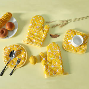 Guantes antiquemaduras de estilo nórdico para horno de microondas, resistentes al calor, gruesos, para cocinar - Product Image 2