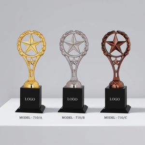 Elegante Trofeo Estrella con Grabado y Fundición, Diseño Metálico Portátil de Fundición a Presión para Logradores - Product Image 1