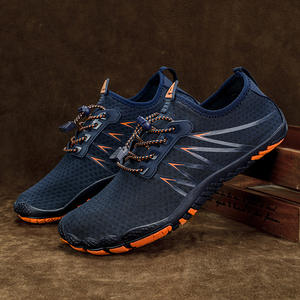 Chaussures aquatiques décontractées à séchage rapide pour hommes et femmes, chaussures de plage pieds nus, chaussettes aquatiques de yoga pour le surf, le fitness et la <span class=keywords><strong>marche</strong></span> - Product Image 2