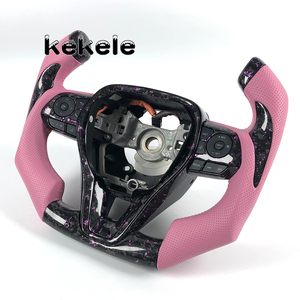 Volant en fibre de carbone forgée rose style <span class=keywords><strong>F1</strong></span> pour Toyota Corolla avec levier de vitesses 2013-2018 Haute qualité Peut être personnalisé - Product Image 3