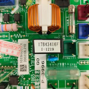 Carte mère 17B43416F 17C8841A pour unité intérieure de climatiseur Hisense Hitachi - Product Image 2