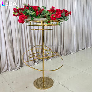 LEDA Nouveauté Luxe Support de Fleurs en Métal pour Événements Extérieurs et Centres de Table de Mariage - Product Image 1