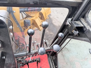Niveleuse routière Cat 140H d'occasion à prix avantageux, faible nombre d'heures de travail, pièces d'origine, niveleuse motorisée robuste d'occasion pour le marché africain. - Product Image 6