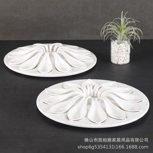 Shrimp Paste Plate Melamine 12-Slot <b>Round</b> <b>Serving</b> <b>Tray</b> For Hot Pot Restaurant Tableware Food Display - Product Image 3