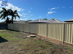 Pannello <span class=keywords><strong>di</strong></span> Recinzione Colorbond Preverniciato in Lega <span class=keywords><strong>di</strong></span> Zinco-Alluminio Resistente ai Raggi UV <span class=keywords><strong>per</strong></span> Uso in Cantieri Residenziali - Product Image 3