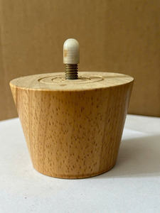 Pieds de canapé modernes en bois d'hévéa de qualité supérieure pour appartement, cuisine, salle à manger, chambre et salon - Installation facile, fabriqué au Vietnam - Product Image 3