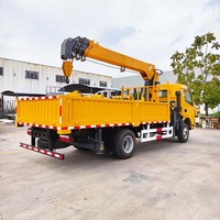Grue montée sur camion multifonctionnelle de 5 tonnes avec dispositif d'auto-déchargement, grue télescopique hydraulique pour la livraison et le levage de marchandises
