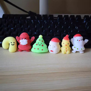 Juguete Antiestrés de Navidad con Diseño de Santa Claus y Árbol de Navidad, de TPR, para Apretar y Pellizcar, para Niños de 5 a 7 Años, Unisex - Product Image 4