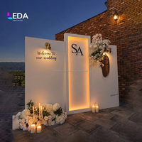 Panneau de bienvenue de mariage moderne blanc LEDA avec éclairage LED, 3 panneaux, toile de fond de bienvenue pour la décoration d'événements