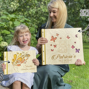 Álbum de fotos de madera recién comprado y libro de mensajes Ceremonia de Bautismo - Product Image 3