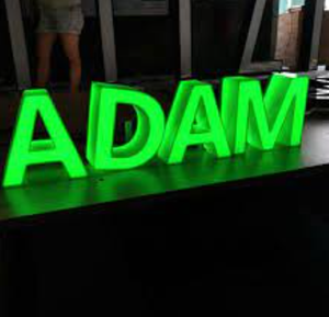 公司接待沙龙背光标志个性化标志带发光二极管照明的丙烯酸激光切割字母商务金属标志 - Product Image 1