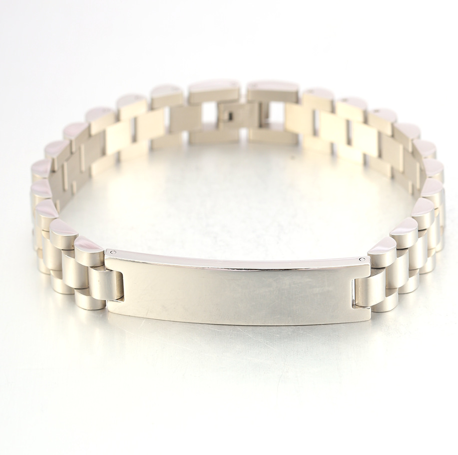 Cinturino per carte curvo argento 12 cm x 21 cm