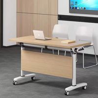 Table de réunion de conférence pliable mobile moderne pour 8 personnes pour la salle de conférence