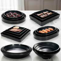 Assiette de service empilable en mélamine noire au design moderne pour restaurants de hot pot, idéale pour les homards et les poissons, en plastique, pour shabu-shabu
