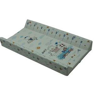 Matelas à langer confortable pour lit bébé avec cadre en MDF et coussin en mousse pour un changement de couche sécurisé sur la surface du lit de bébé ou de la berceau - Product Image 1