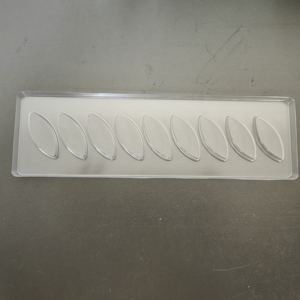 Thermoformage PET transparent jetable personnalisé 10 cavités 2*10 Bac en forme de calisson Blister en plastique chocolat - Product Image 4