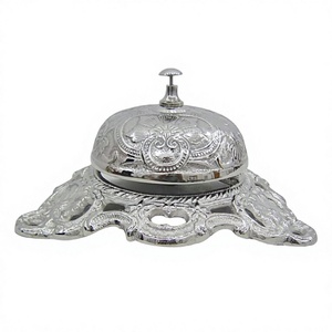 Campana de Mesa Plateada con Grabado, Campanas Metálicas de Diseño, Campana de Llamada para Oficina o Escuela, Decoración Navideña, Regalos - Product Image 1