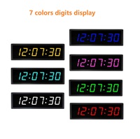 Minuteur numérique multifonctionnel portable LED 2,3 pouces 7 couleurs avec télécommande à bouton-poussoir pour la gym et le fitness