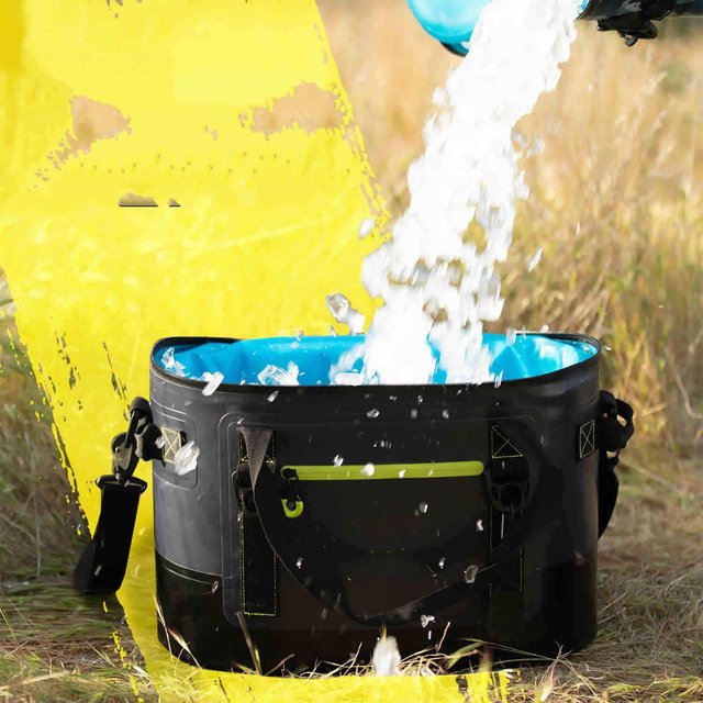 FREE SAMPLE  30 Can Insulated Cooler Bag Waterproof 100% Leak Proof Portable Soft Side Cooler Bag Lunch  for Outdoor Picnic Bag
