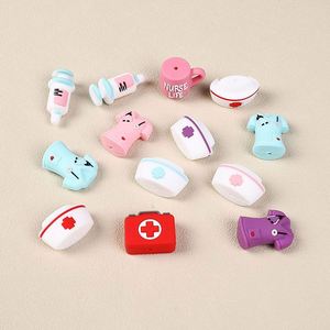 Cuentas de silicona 3D para decoración de collares DIY, con diseños de uniforme de enfermera de dibujos animados, de la serie médica transfronteriza, epoxi, al por mayor, promocionales - Product Image 3