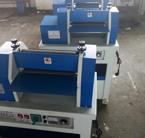 Soft Roller Crushing Shoe Upper Ironing Leveling Machine for Leather Production Shoe Making Machinery - Product Image 3
