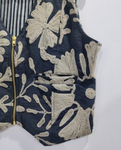 Chaleco sin mangas con cuello en V bordado hecho a mano de algodón 100% para mujer, cremallera frontal abierta, longitud corta, ropa exterior ecológica - Product Image 5