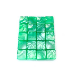 Dados Personalizados Cuadrados Verdes Hechos a Mano con Forma de Perla de Acrílico de 16 mm y 6 Caras, en Oferta - Product Image 1