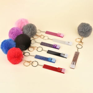 KADS Porte-clés en acrylique pour cartes bancaires avec pompon, extracteur de cartes de crédit multifonctionnel sans contact pour ongles longs - Product Image 1