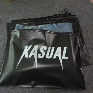 Fashioned Packaging Bag For Clothes,Black Color Bag Waterproof Durable Zipper Bag PVC Ring For Jeans/T-shirt/Hoodies