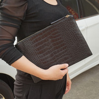 Sac à main pochette vintage coréen en cuir PU motif crocodile pour femme, vente en gros usine de Guangzhou 2022