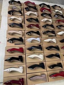 تشكيلة أحذية نسائية بكعب موديل جديد بمقدمة ضحلة وكعب عريض مناسبة للعمل والفساتين للبيع بالجملة - Product Image 6