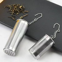 Infuseur à thé multifonctionnel réutilisable en acier inoxydable poli moderne et durable avec crochet à chaîne
