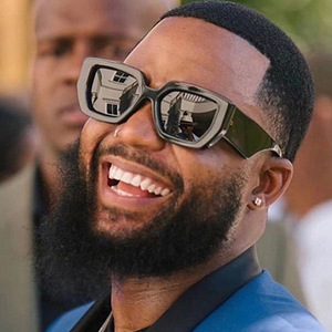 Gafas de Sol Poligonales Retro Personalizadas, Modernas, con Forma Cóncava, para Hombre y Mujer - Product Image 2