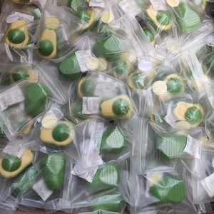 Avocado Original Factory Healthy <span class=keywords><strong>Silvervine</strong></span> Rotatable Kitten Toys Cat Nip Ball - Product Image 6