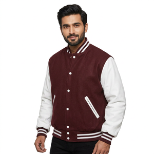Veste universitaire de baseball rouge et noire la plus vendue, unisexe, avec manches en cuir personnalisées, en tissu de laine, à capuche et patchwork sur le devant - Product Image 1