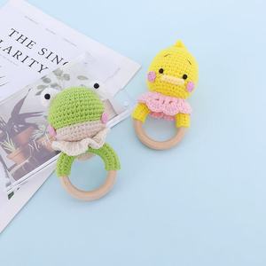 <span class=keywords><strong>Sonaglio</strong></span> Crochet Baby massaggiagengive Baby <span class=keywords><strong>sonaglio</strong></span> giocattolo <span class=keywords><strong>Amigurumi</strong></span> Animal <span class=keywords><strong>sonaglio</strong></span> neonato doccia regalo anello massaggiagengive - Product Image 2
