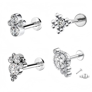 Clous d'oreilles en acier inoxydable avec motif floral en cristal pour piercing du cartilage, bijoux cadeau - Product Image 5