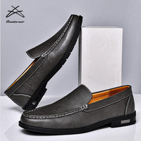 Mens China Factory Action Chaussures de marche supérieures en cuir pour hommes Mocassins plats souples décontractés à enfiler en caoutchouc pour la conduite