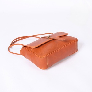 Sac fourre-tout grande capacité en cuir pleine fleur pour femme, nouveau modèle 2026, sac bandoulière rétro en cuir tanné - Product Image 4