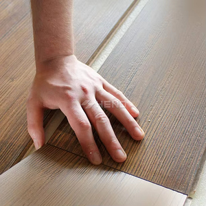 Pavimento Laminato Effetto Marmo in Ceramica Lucida Grigio Bianco 8mm 12mm Impermeabile per Cucina - Product Image 5