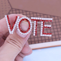 Broche personnalisée en perles pour vote de la Sororité grecque, motif lettre rouge DST, bijou pour cadeau d'anniversaire