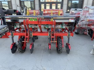 Bốn hàng không cho đến khi trồng tưới nhỏ giọt seeder hiệu quả chi phí cho Ngô đậu tương lúa miến được trang bị bánh răng hộp số thành phần cốt lõi - Product Image 6