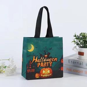 Sacs non tissés pour Halloween en gros - Sacs cadeaux écologiques réutilisables pour la collecte de bonbons avec impressions personnalisées - Product Image 6