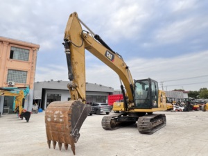 รถขุดตีนตะขาบ Caterpillar ของแท้ สภาพดีเยี่ยม อะไหล่หลัก รุ่น 320GC 320B 320DL 320GX รวมถึงมอเตอร์ เครื่องยนต์ และเกียร์ - Product Image 6
