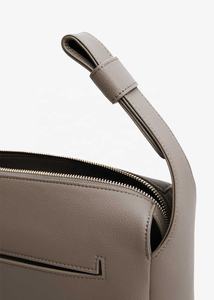 Sac à main fourre-tout pour femme en cuir végétalien <span class=keywords><strong>de</strong></span> luxe, convertible en sac <span class=keywords><strong>de</strong></span> <span class=keywords><strong>poussette</strong></span>, logo personnalisé, sac à bandoulière en PU, doublure en coton pour un usage quotidien - Product Image 3